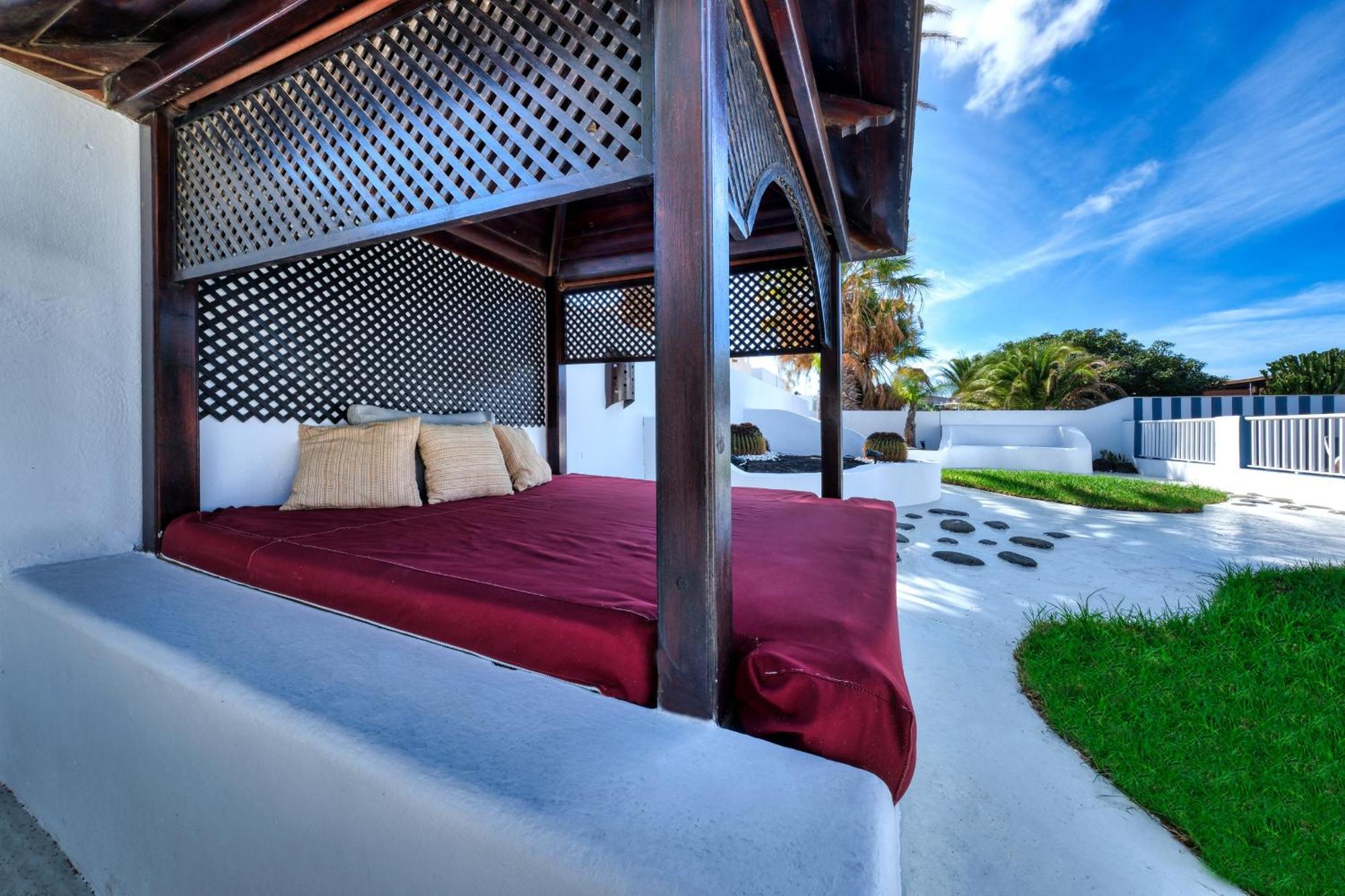 Villa Picasso Private Pool Плая Бланка Екстериор снимка