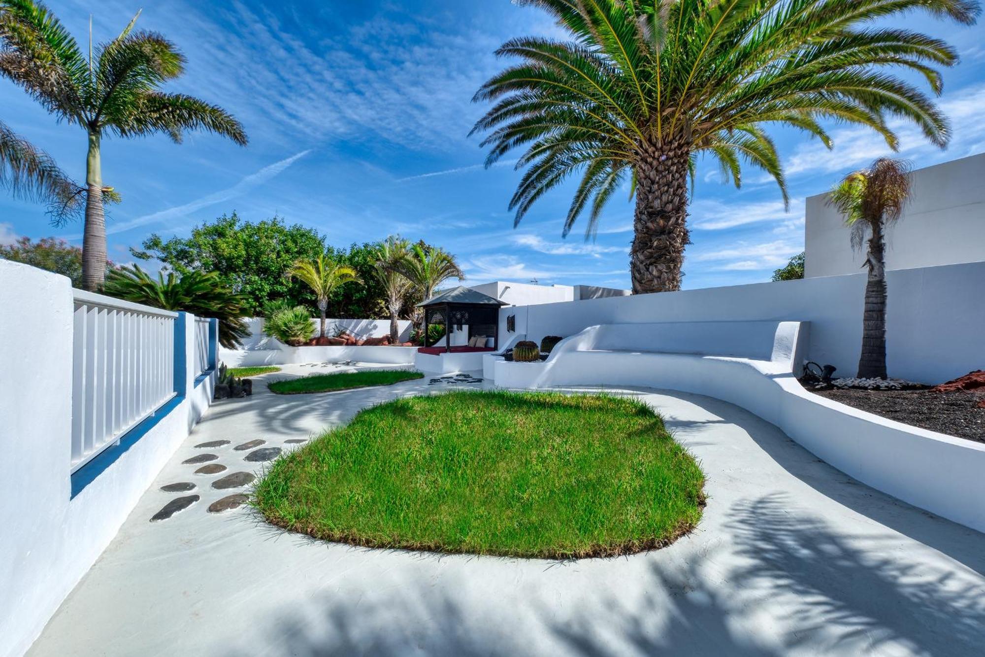 Villa Picasso Private Pool Плая Бланка Екстериор снимка